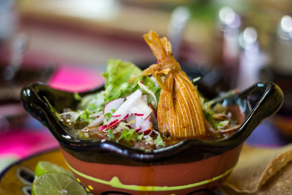 comida mexicana pozole